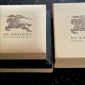 Burberry gold watch